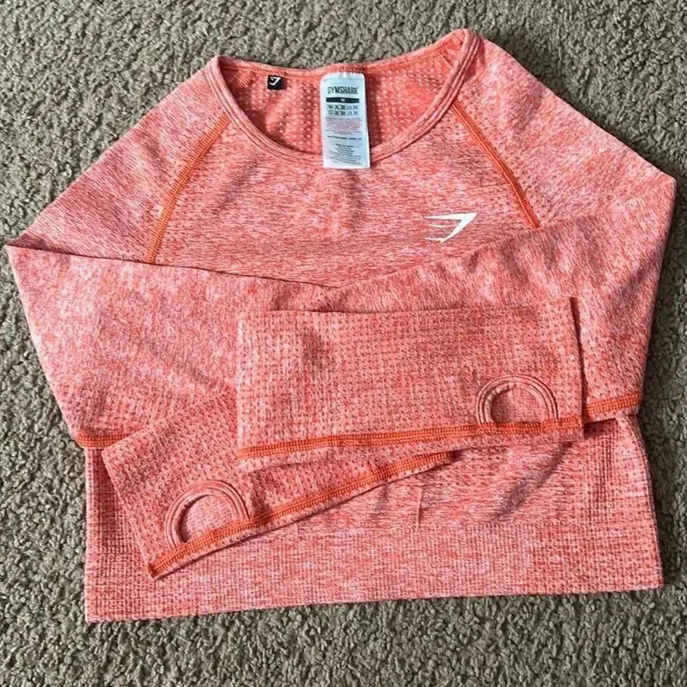 Gymshark Workout Top - Picture 1 of 3